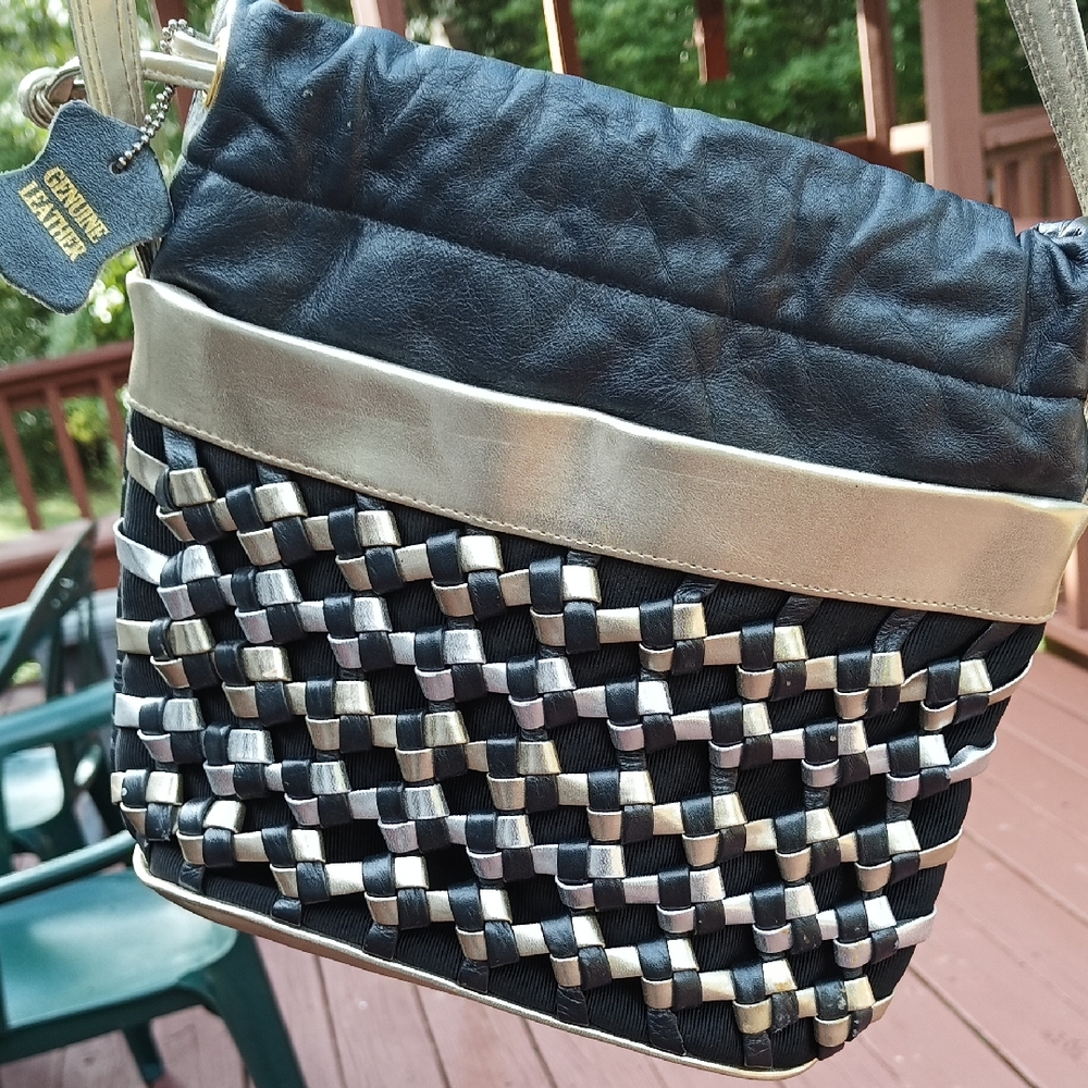 Chic Saddle River Black and Silver Woven Leather Cinchable Shoulder Bag